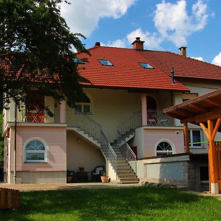 Prenocisca Angelin Hram, Tiny Apartments Markovec Exterior photo