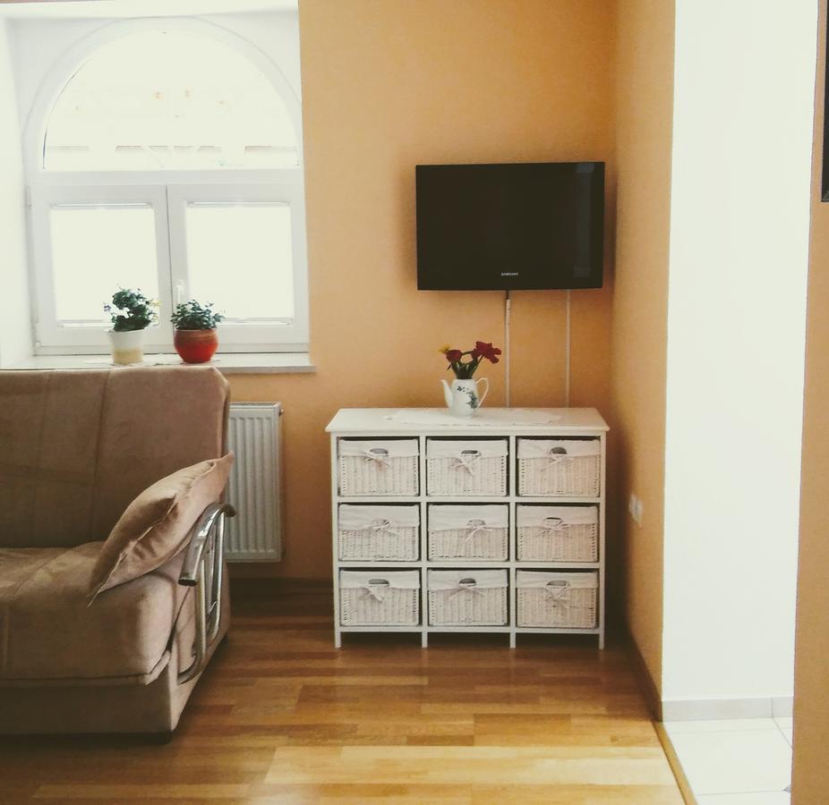 Prenocisca Angelin Hram, Tiny Apartments Markovec Exterior photo
